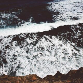 The Minimalist Approach to a Less Stressful Life